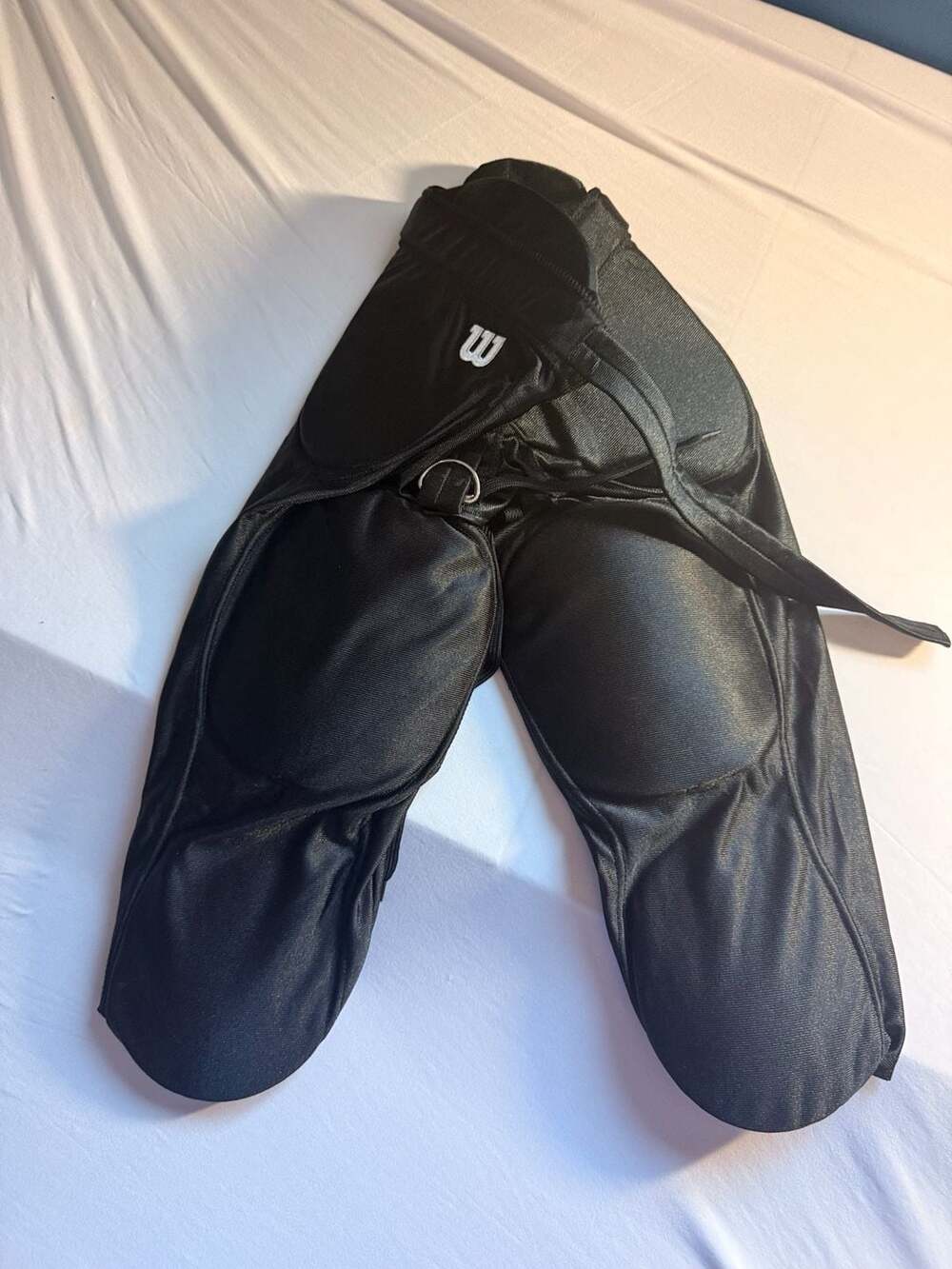 Wilson Youth Redi-Play 7-Pad Integrated Black Football Pants Size Medium - Picture 4 of 7